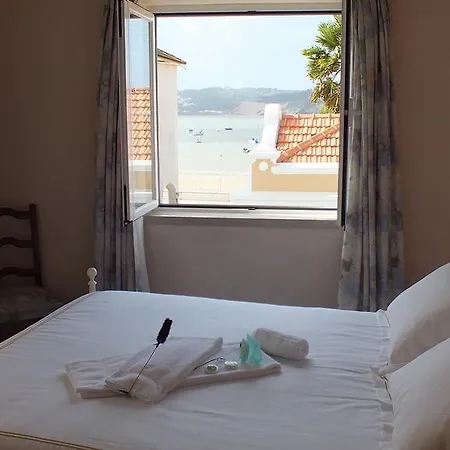 Albergaria Sao Pedro Maison d'hôtes São Martinho do Porto